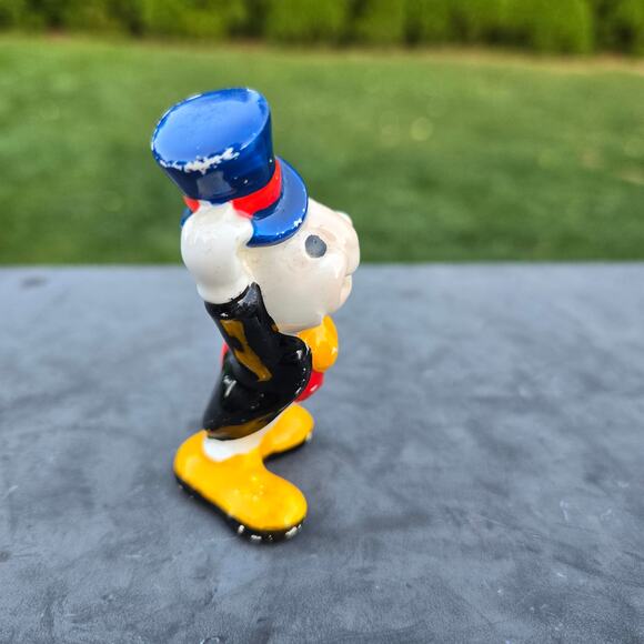 Vintage Jiminy Cricket Figurine 3" Tall Walt Disney Productions Japan *read* - Picture 4 of 12